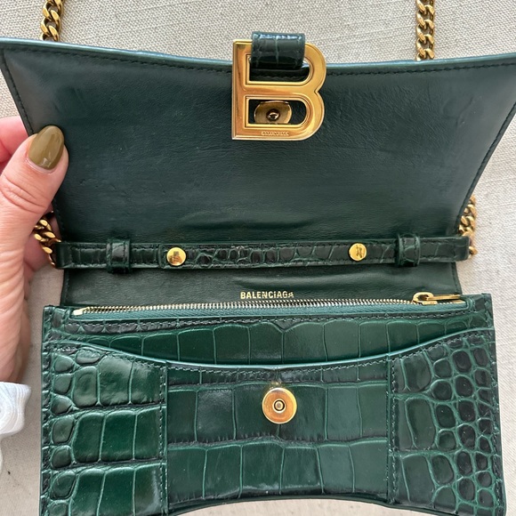 Balenciaga hourglass wallet on chain with croc - Picture 3 of 5